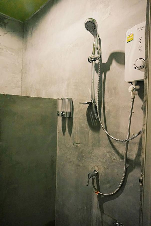 Staying Hostel Bangkok Dış mekan fotoğraf