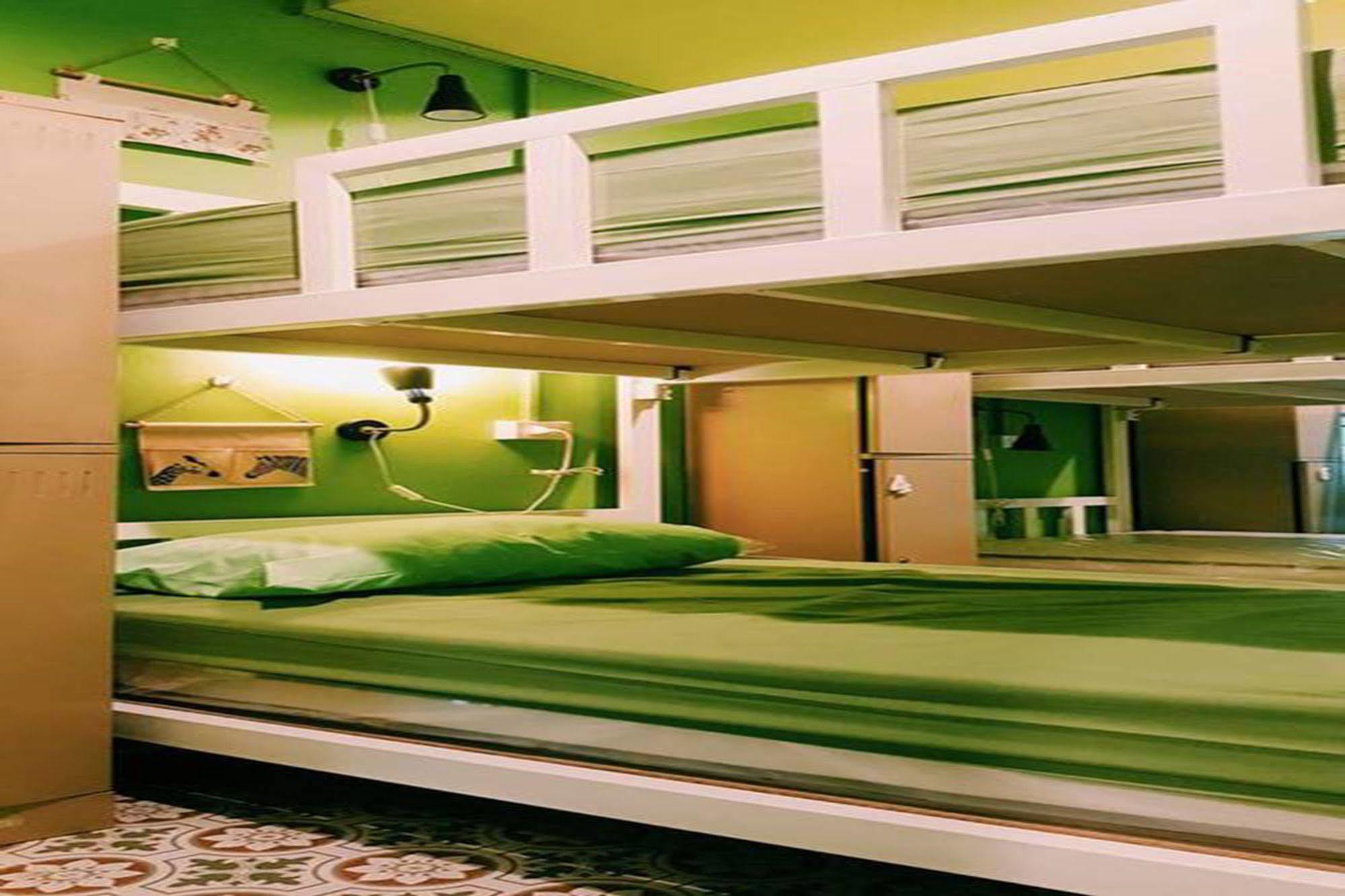 Staying Hostel Bangkok Dış mekan fotoğraf
